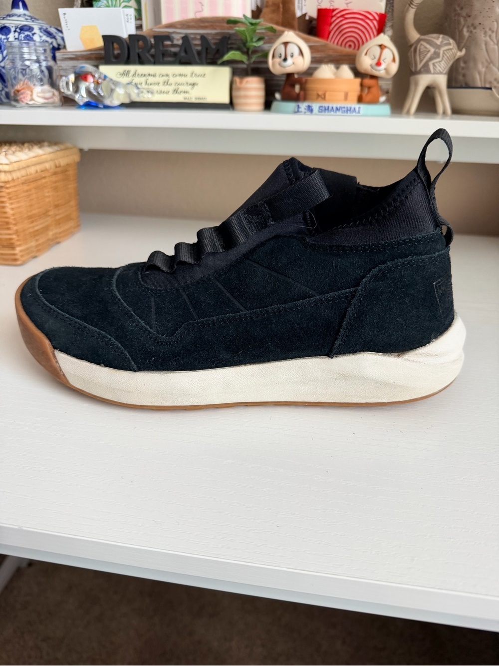 LL Bean Vista Mid Pull On Booties